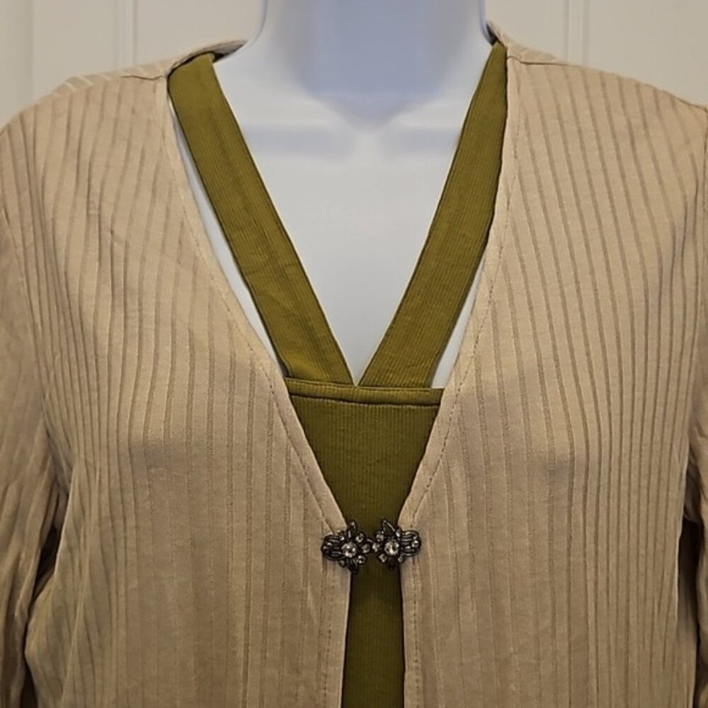 Doe & Rae Cardigan Size Small New Ribbed Tan Ruched Office Layering Stretch - Picture 2 of 10